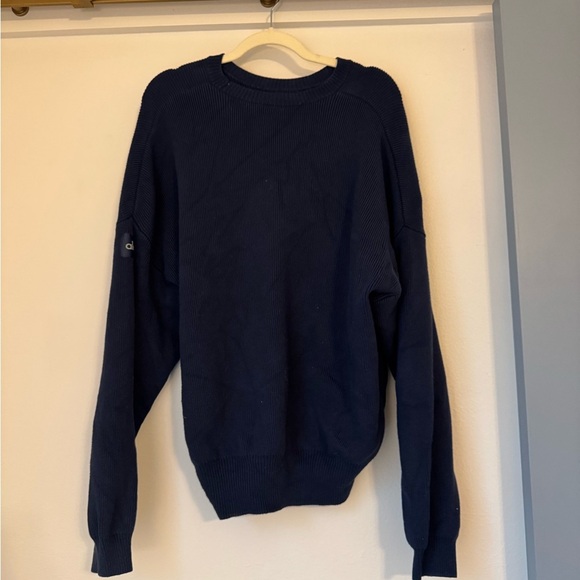 Alo Yoga Scholar Crew Neck Sweater Navy- Small - Picture 1 of 6